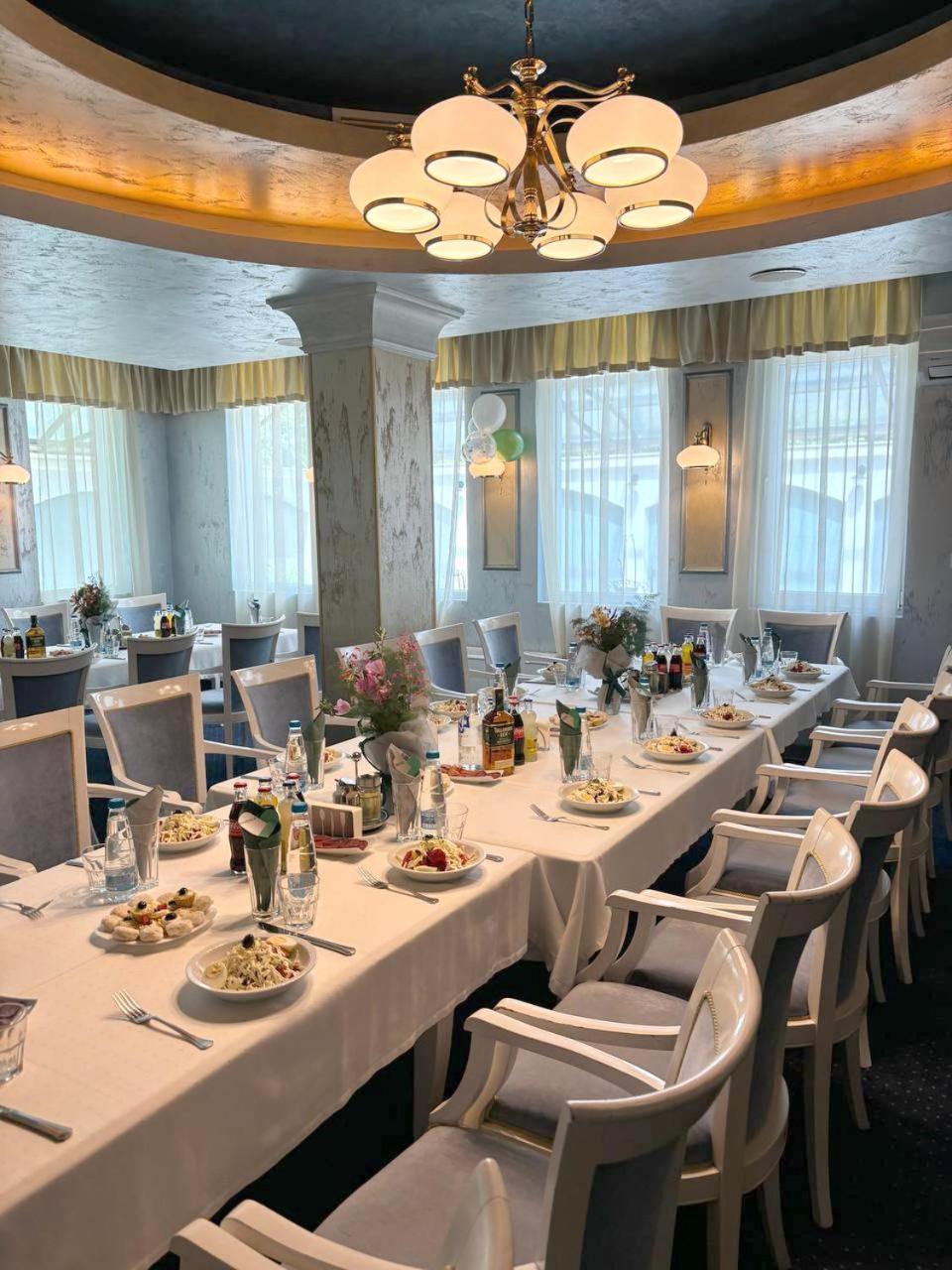 Family Hotel Lazur 丘斯滕迪尔 外观 照片