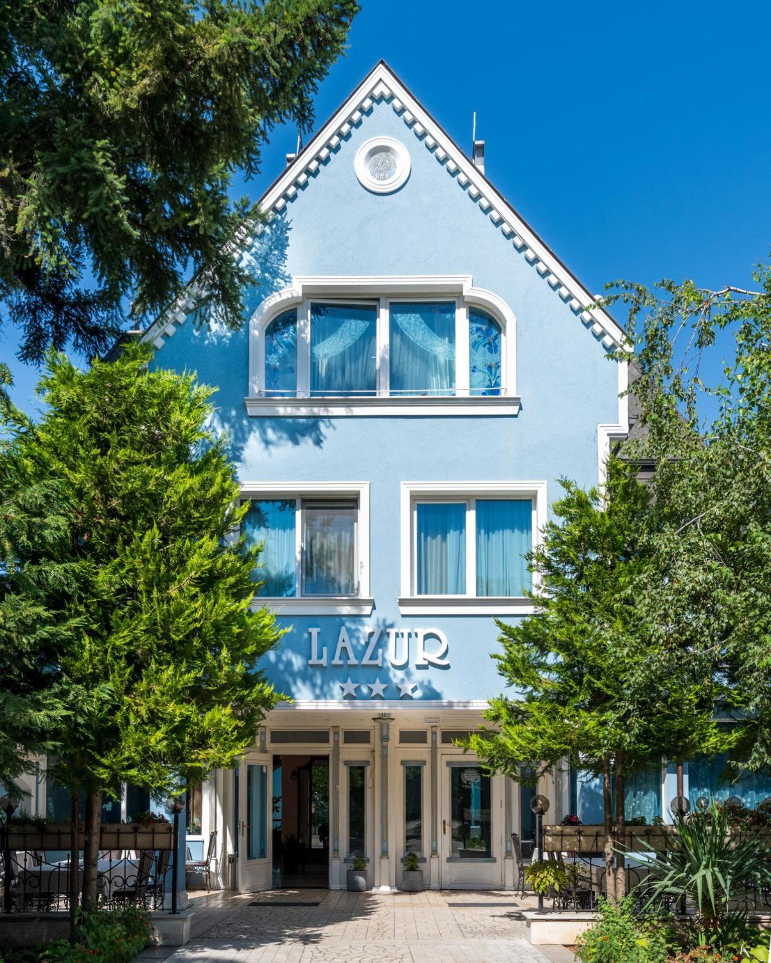 Family Hotel Lazur 丘斯滕迪尔 外观 照片