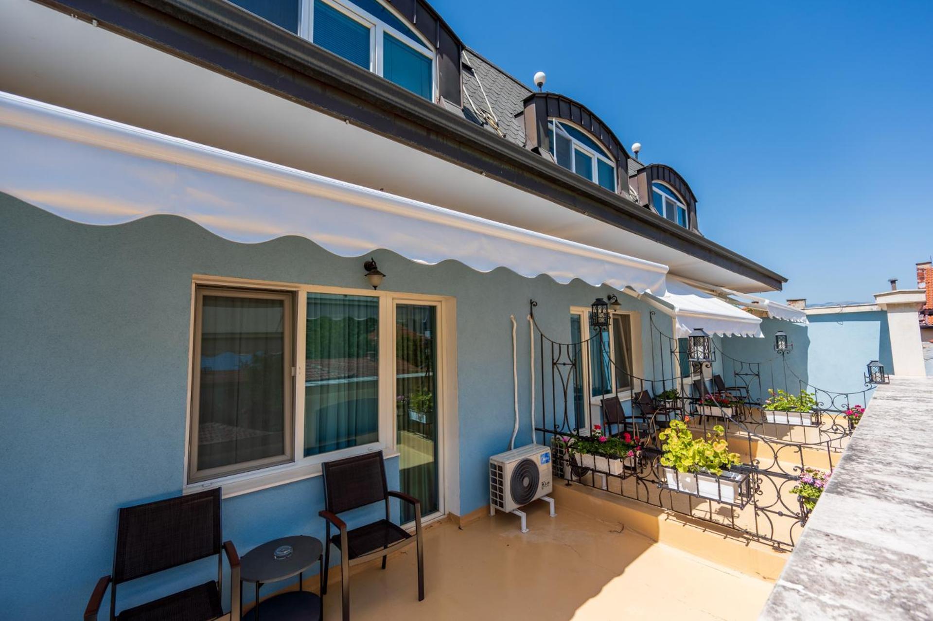 Family Hotel Lazur 丘斯滕迪尔 外观 照片